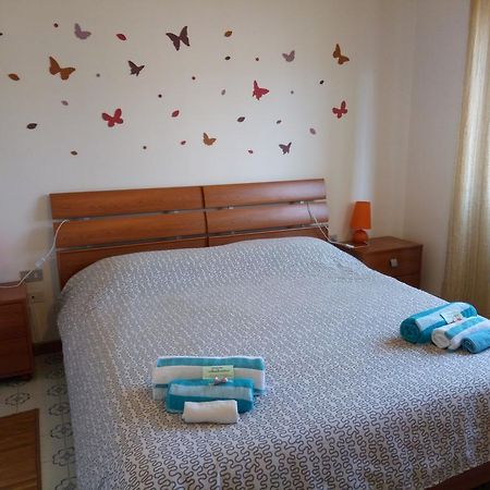 B&B Williwaw Quartu SantʼElena Exteriör bild