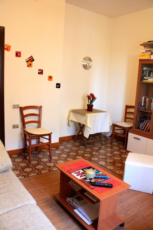 B&B Williwaw Quartu SantʼElena Exteriör bild