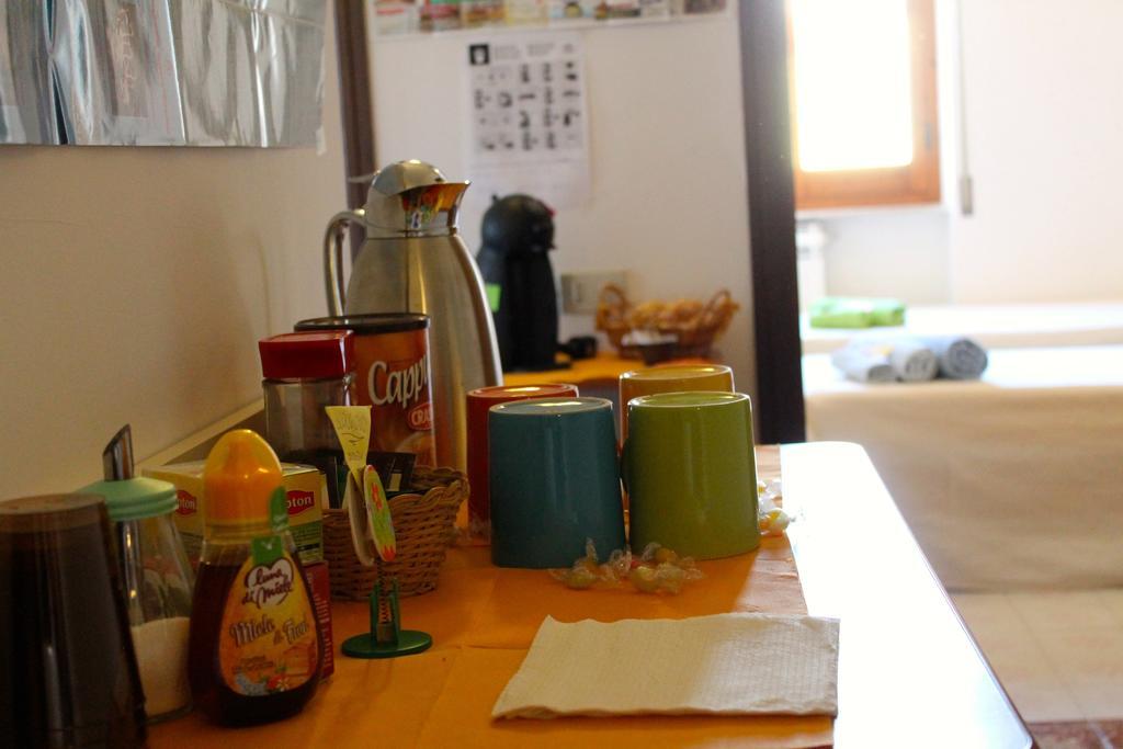 B&B Williwaw Quartu SantʼElena Exteriör bild