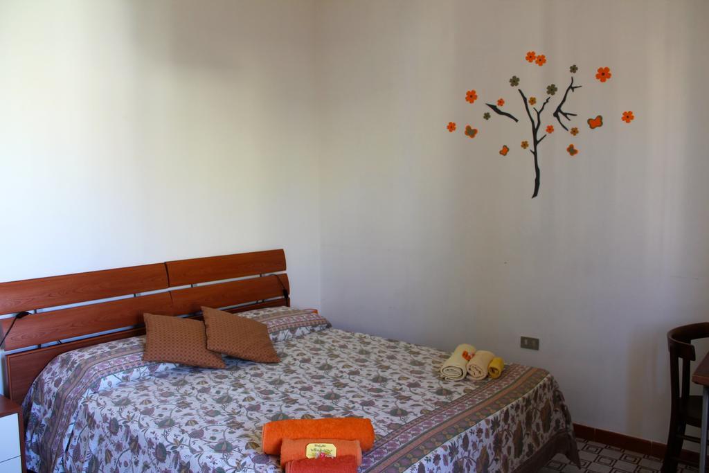 B&B Williwaw Quartu SantʼElena Rum bild