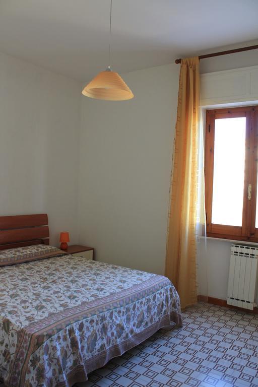 B&B Williwaw Quartu SantʼElena Exteriör bild